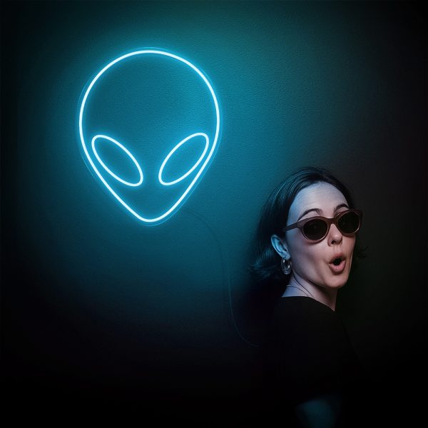 Alien Head | Gu Này Đến Từ Sao Hoả!