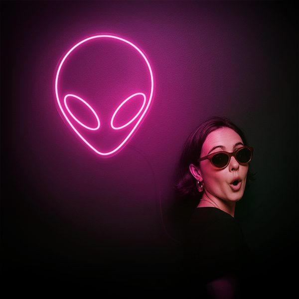 Alien Head | Gu Này Đến Từ Sao Hoả!