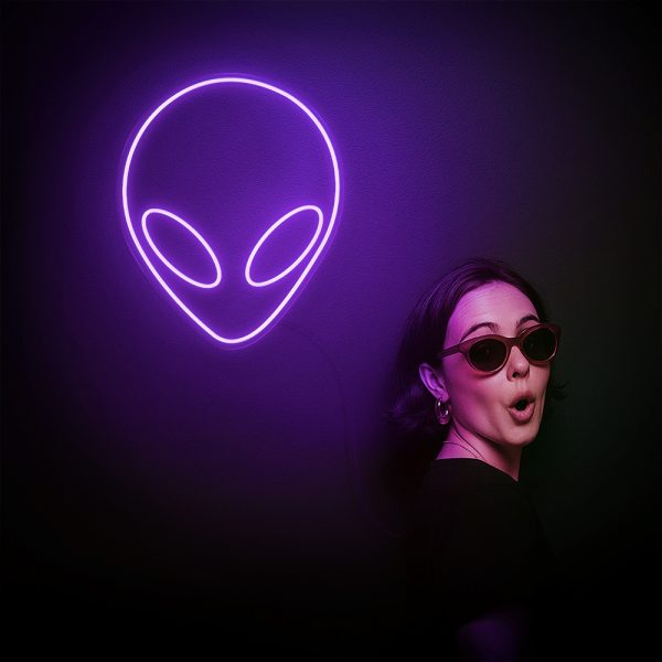 Alien Head | Gu Này Đến Từ Sao Hoả!