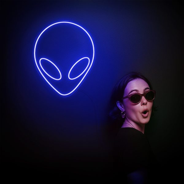 Alien Head | Gu Này Đến Từ Sao Hoả!