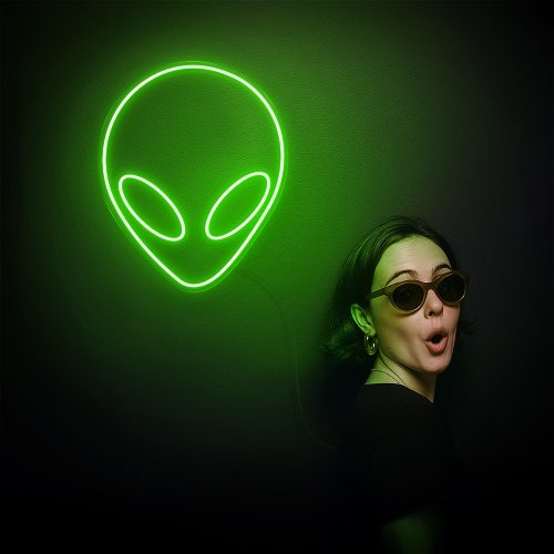 Alien Head | Gu Này Đến Từ Sao Hoả!