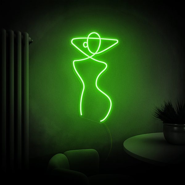 💃 Glow Galore – Nét Đẹp Phóng Khoáng